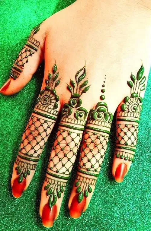 Finger Mehndi Design