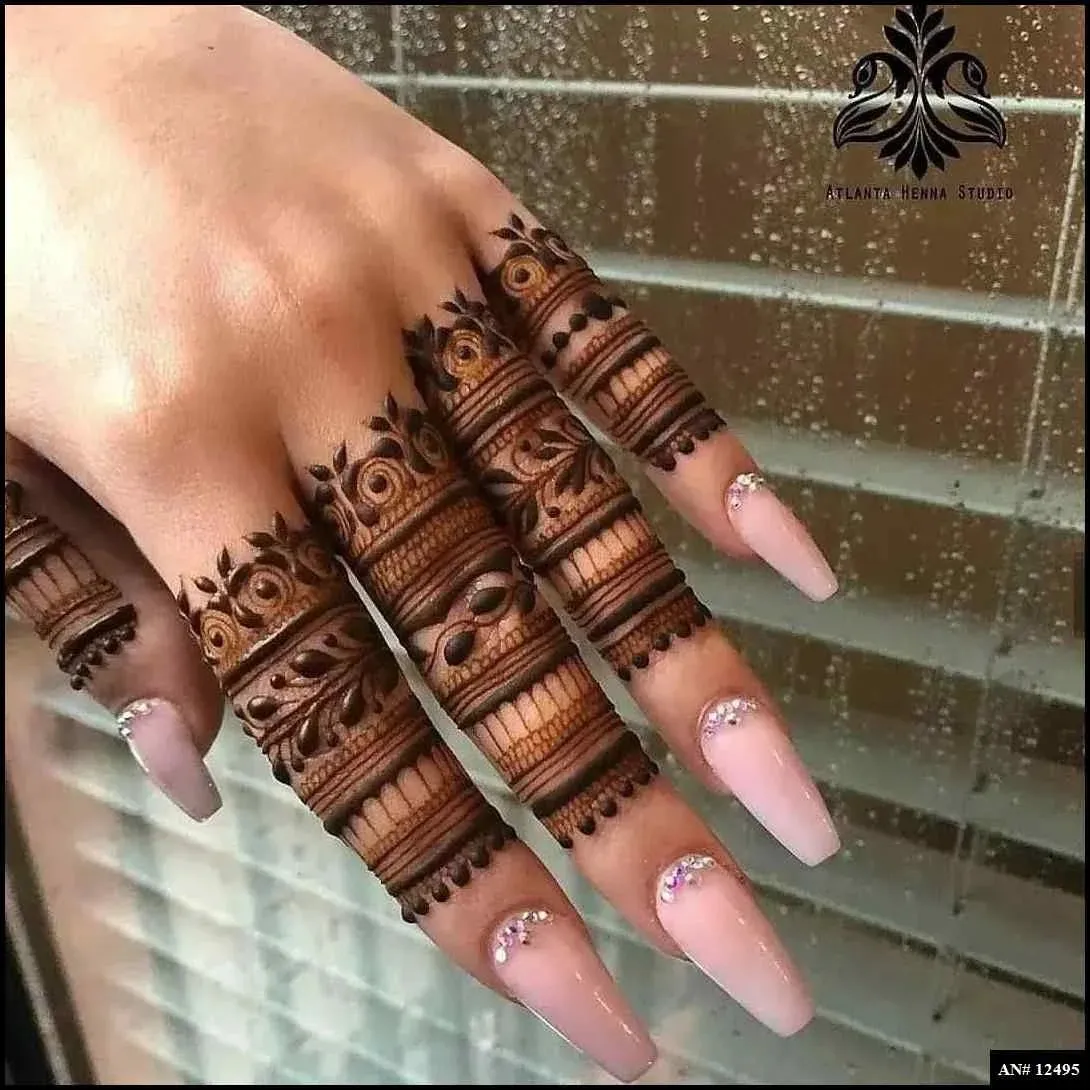 Finger Mehndi Design