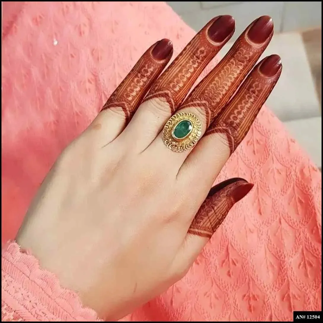 Finger Mehndi Design