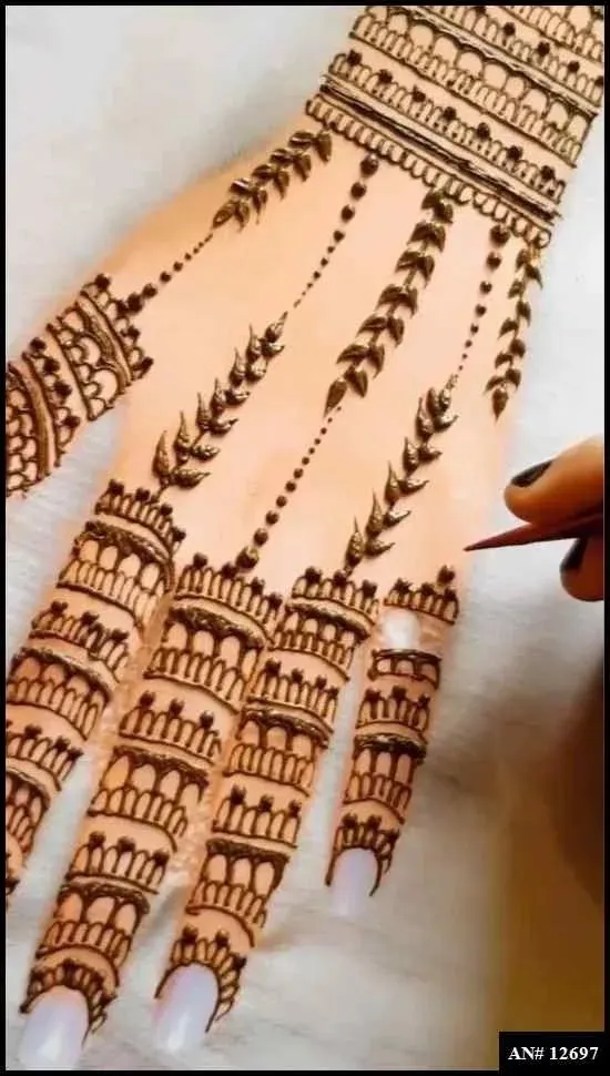 Finger Mehndi Design