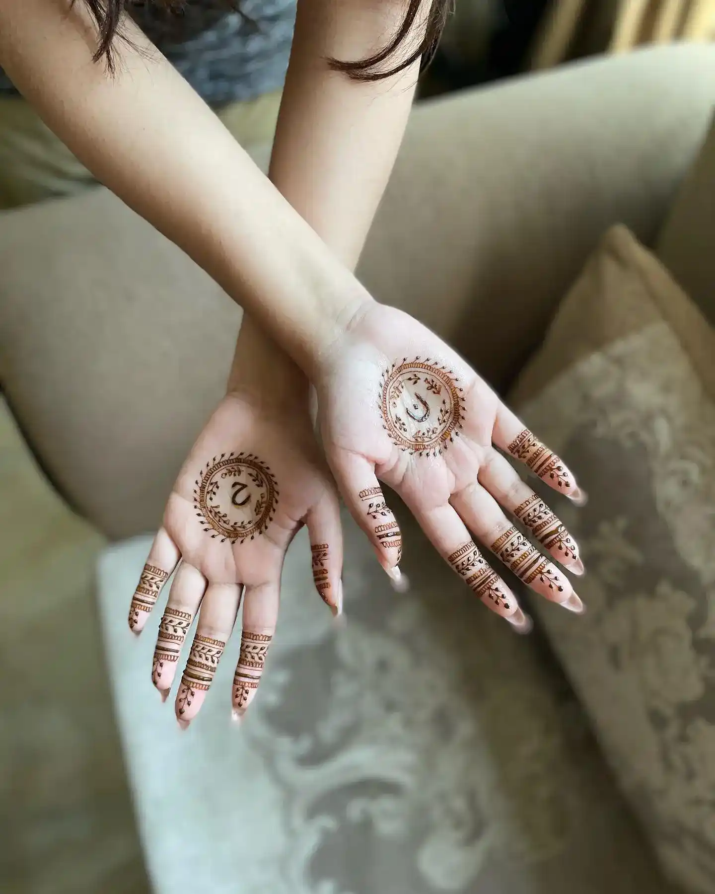 Round Mehndi Design