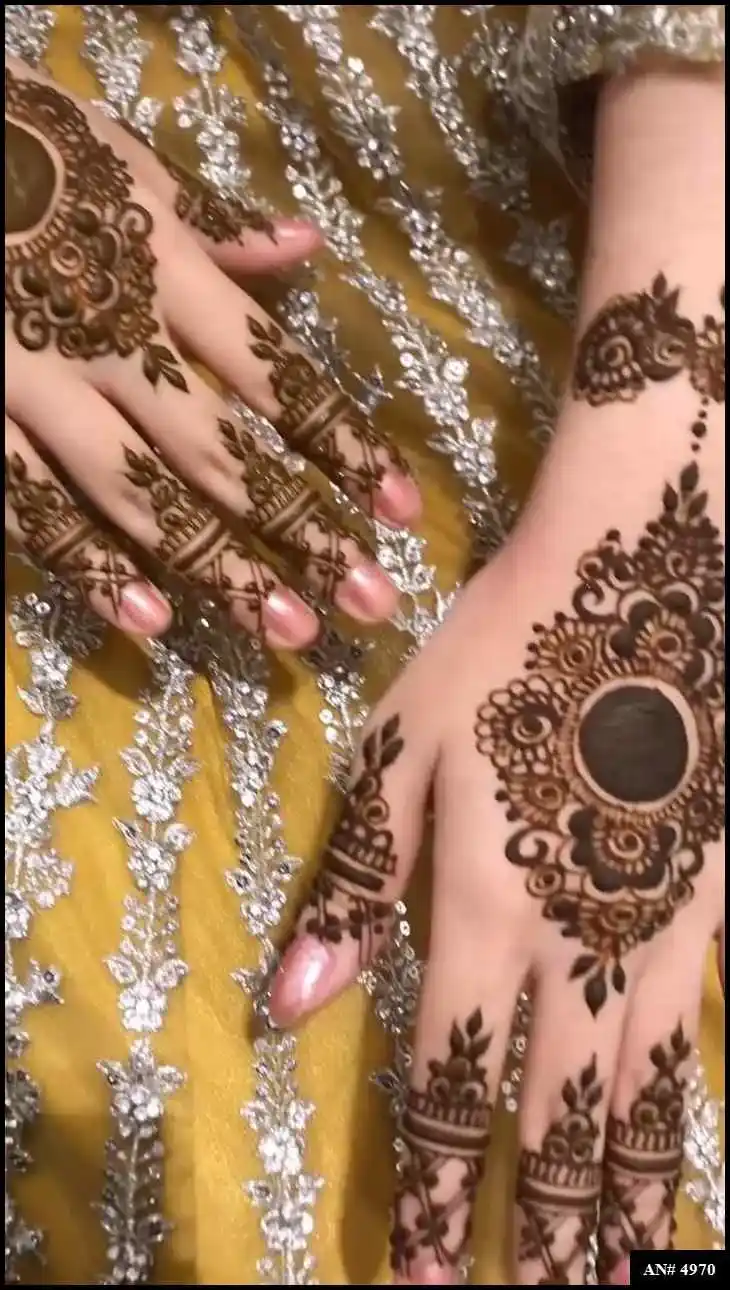 Round Mehndi Design