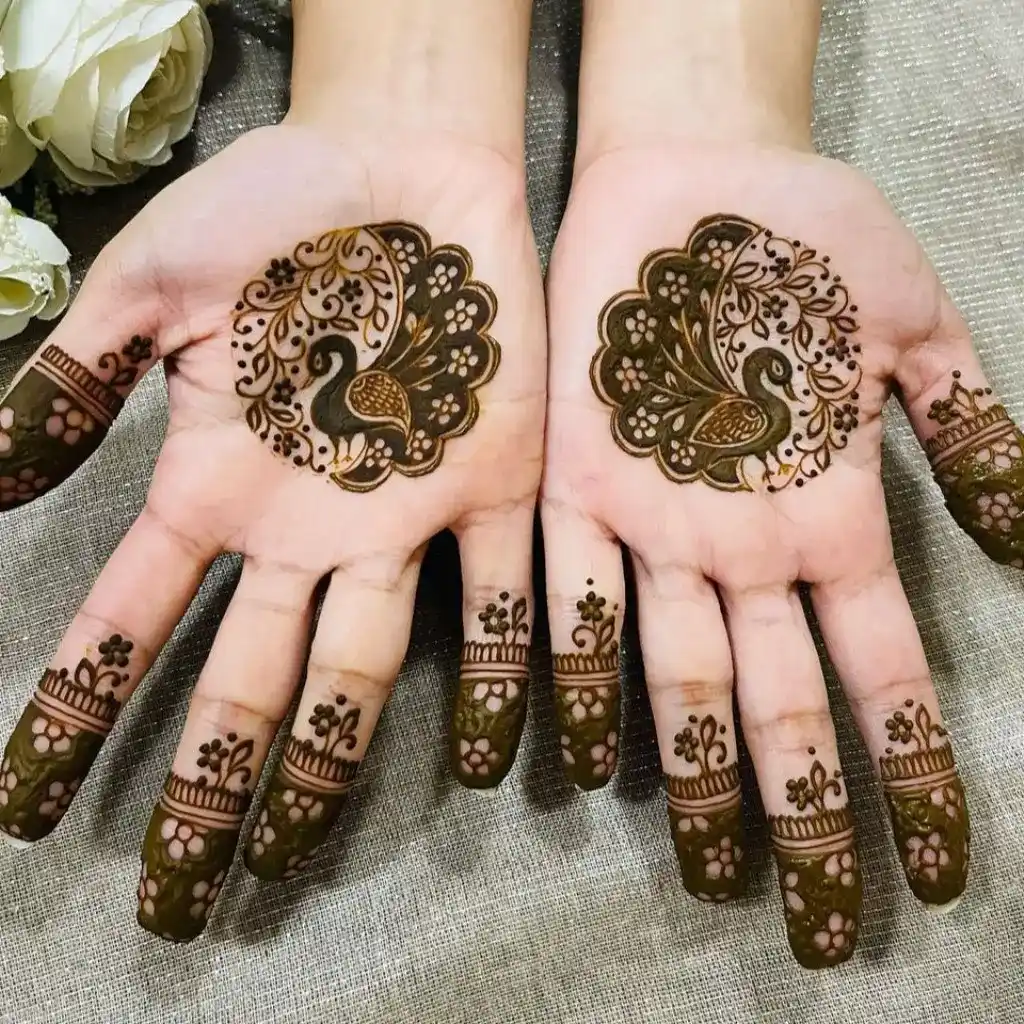 Round Mehndi Design