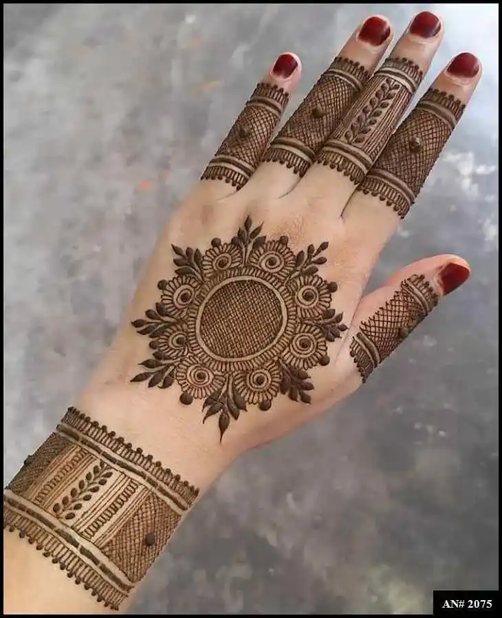 Round Mehndi Design