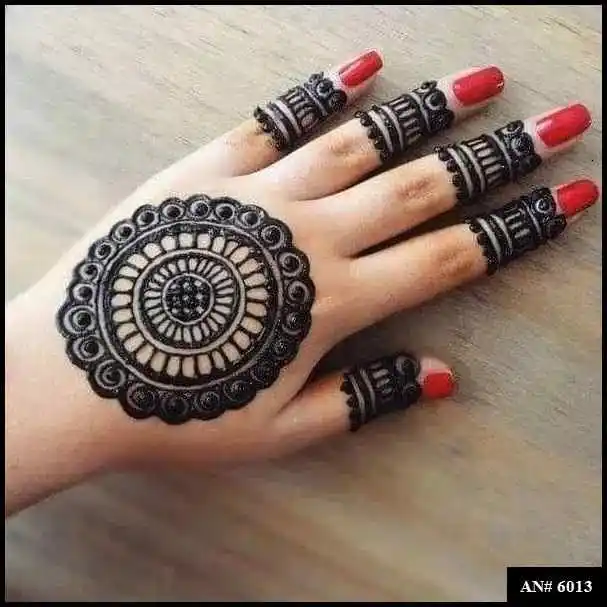 Round Mehndi Design
