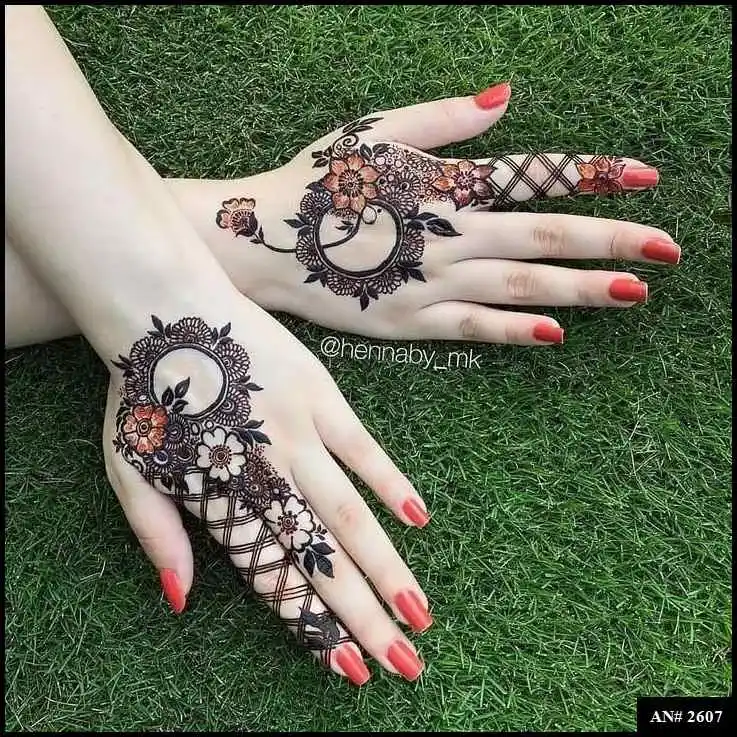 Round Mehndi Design