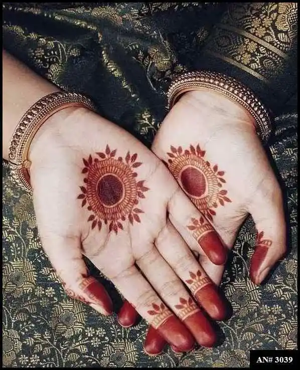 Round Mehndi Design