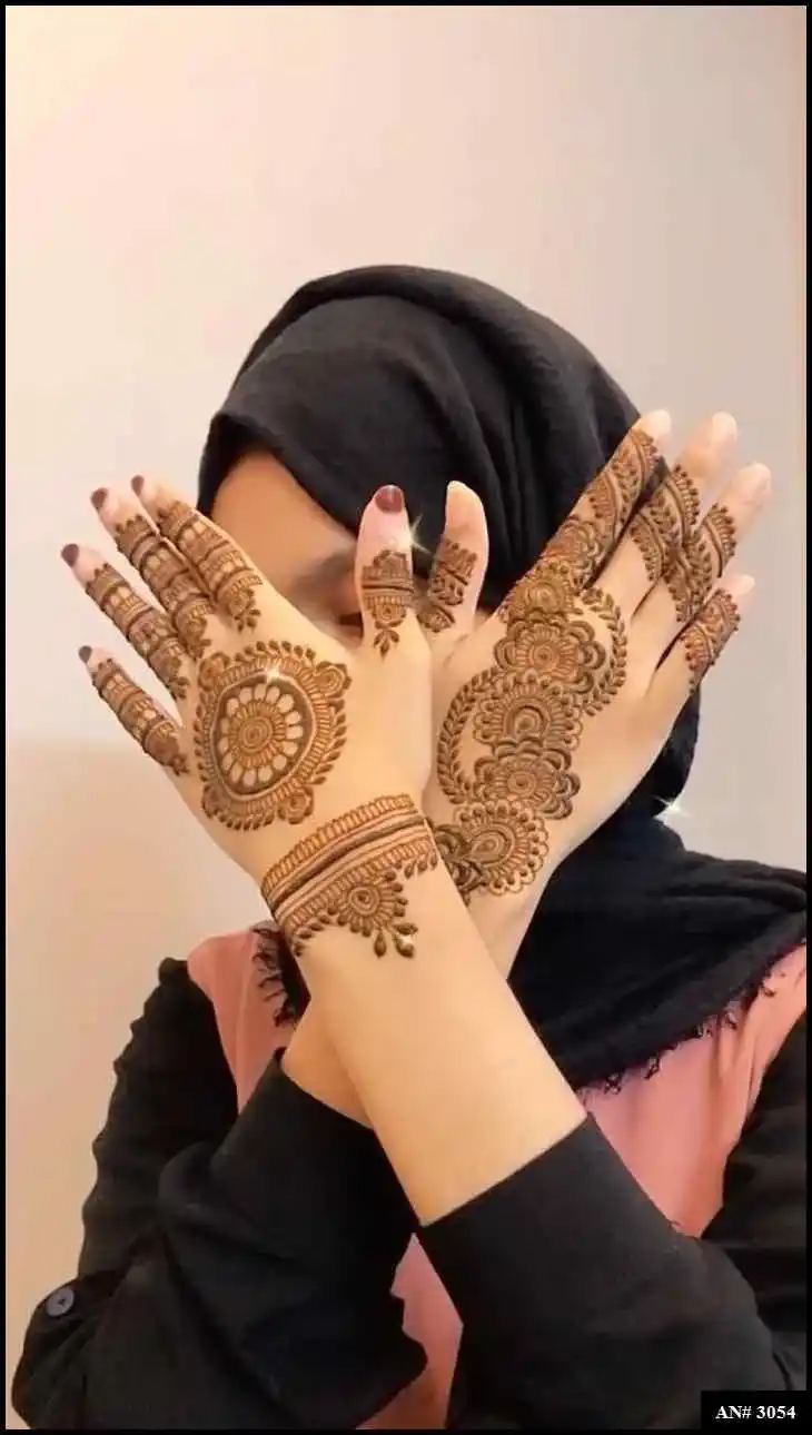 Round Mehndi Design