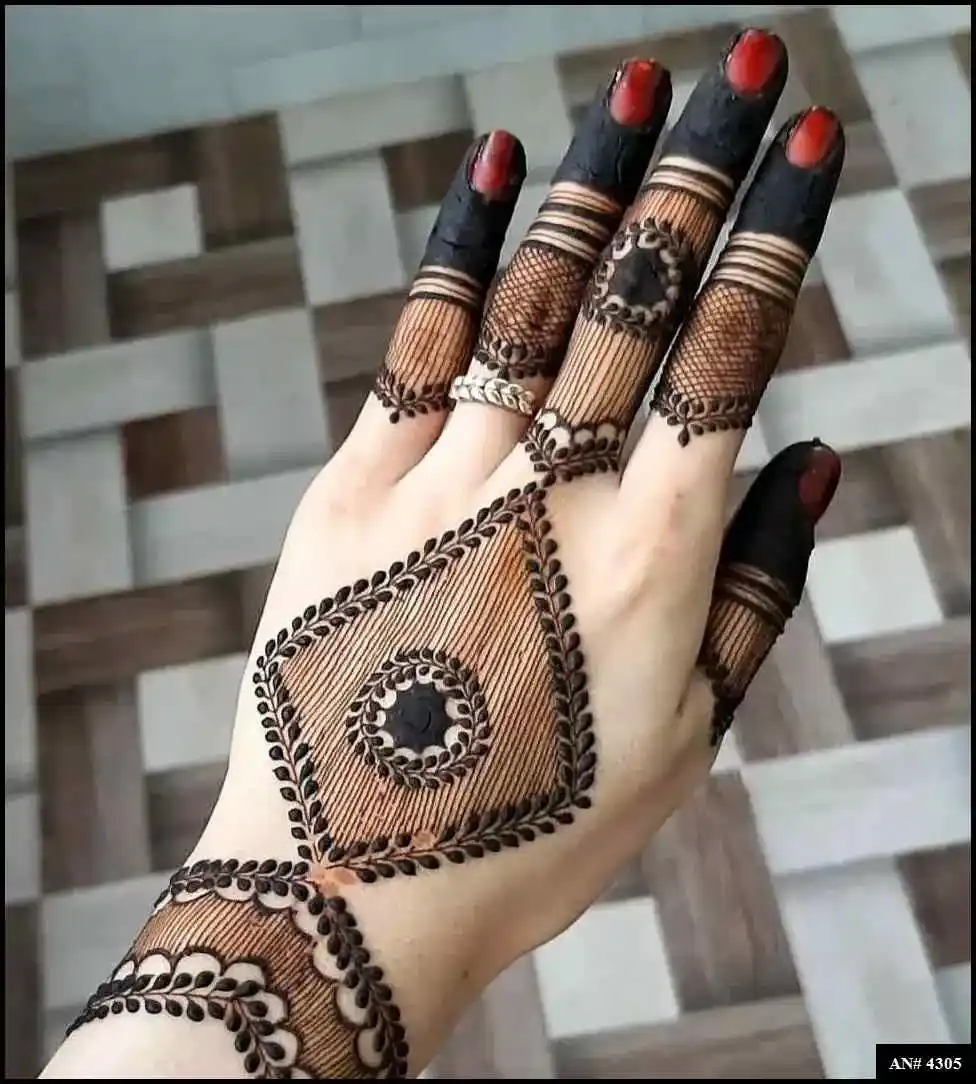 Round Mehndi Design