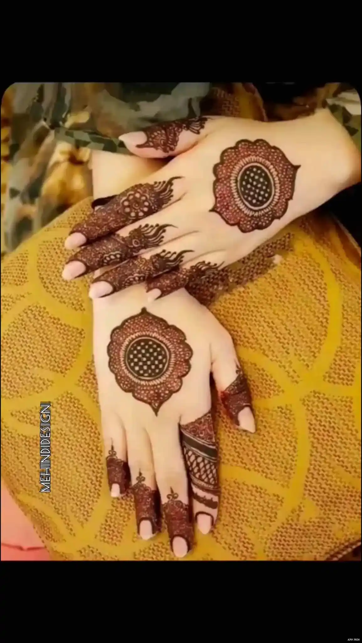 Round Mehndi Design