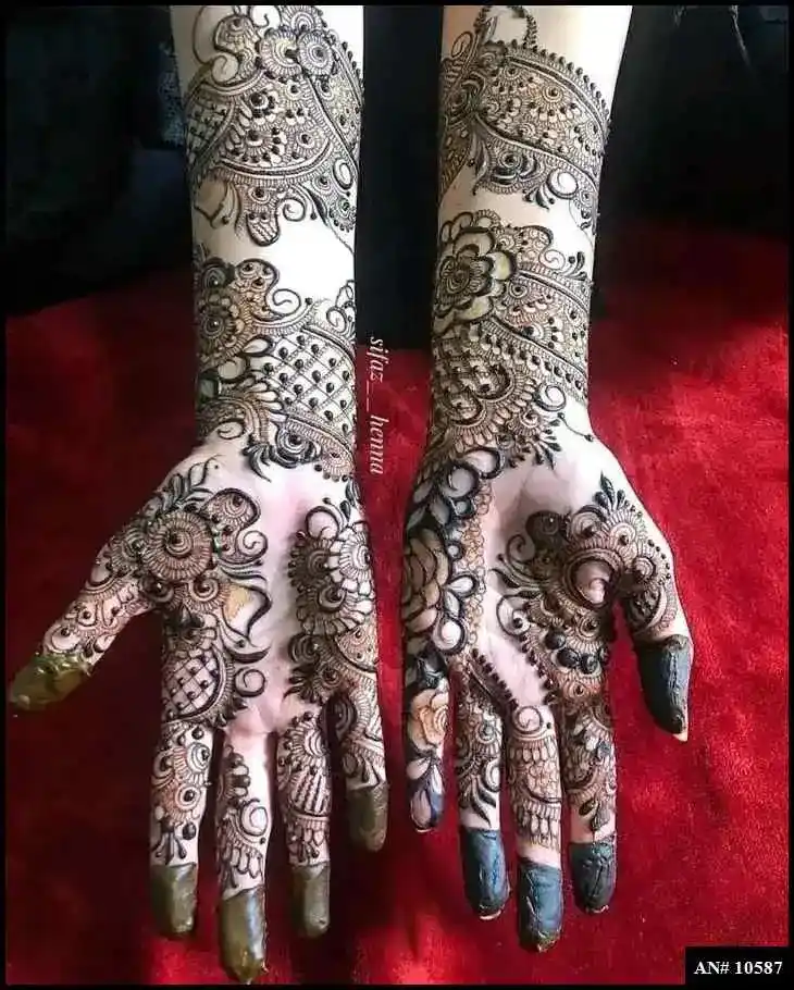 Simple Mehndi Designs For Girls