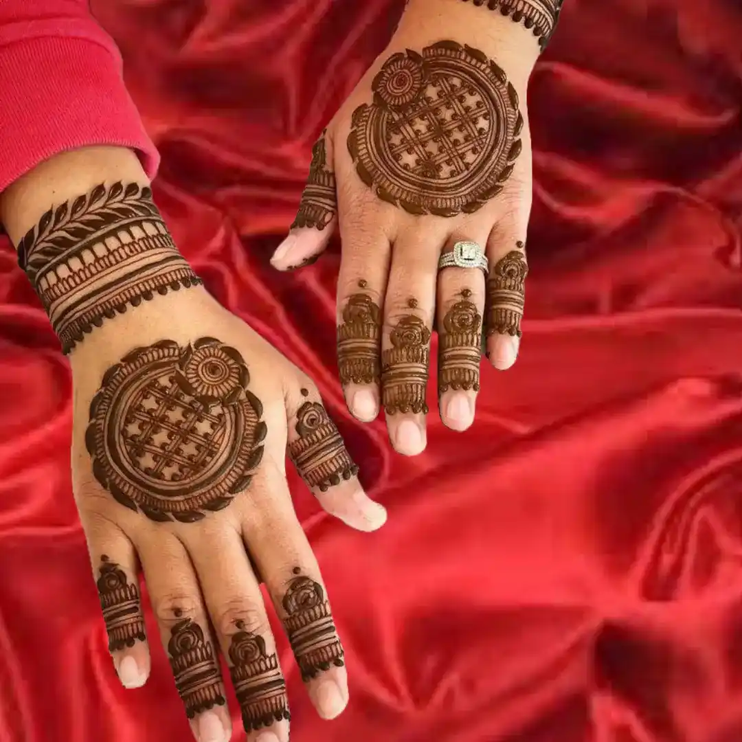 Simple Mehndi Designs For Girls
