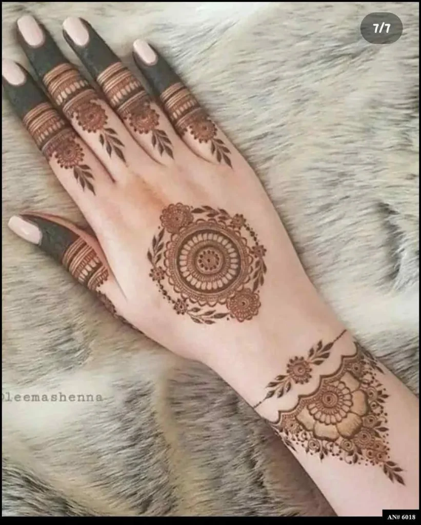 Stylish Mehndi Design