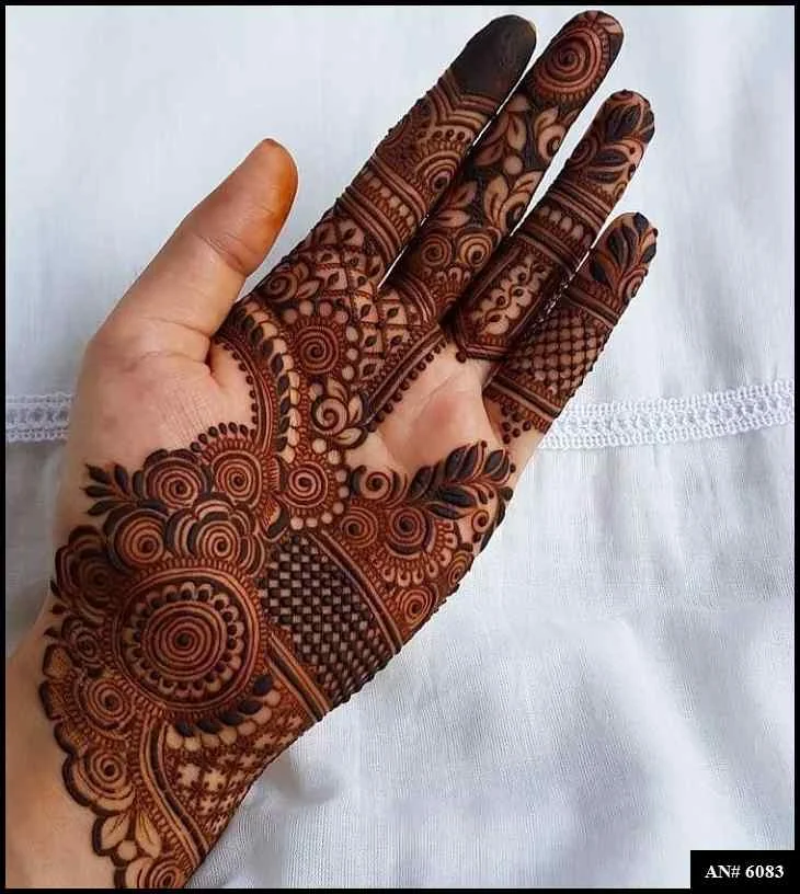 Stylish Mehndi Design
