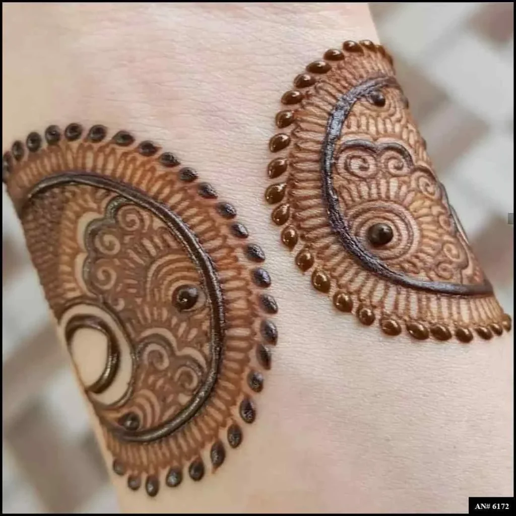 Stylish Mehndi Design