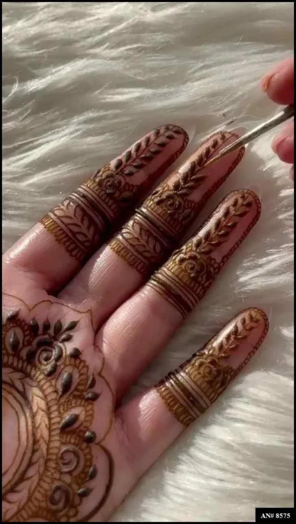 Stylish Mehndi Design