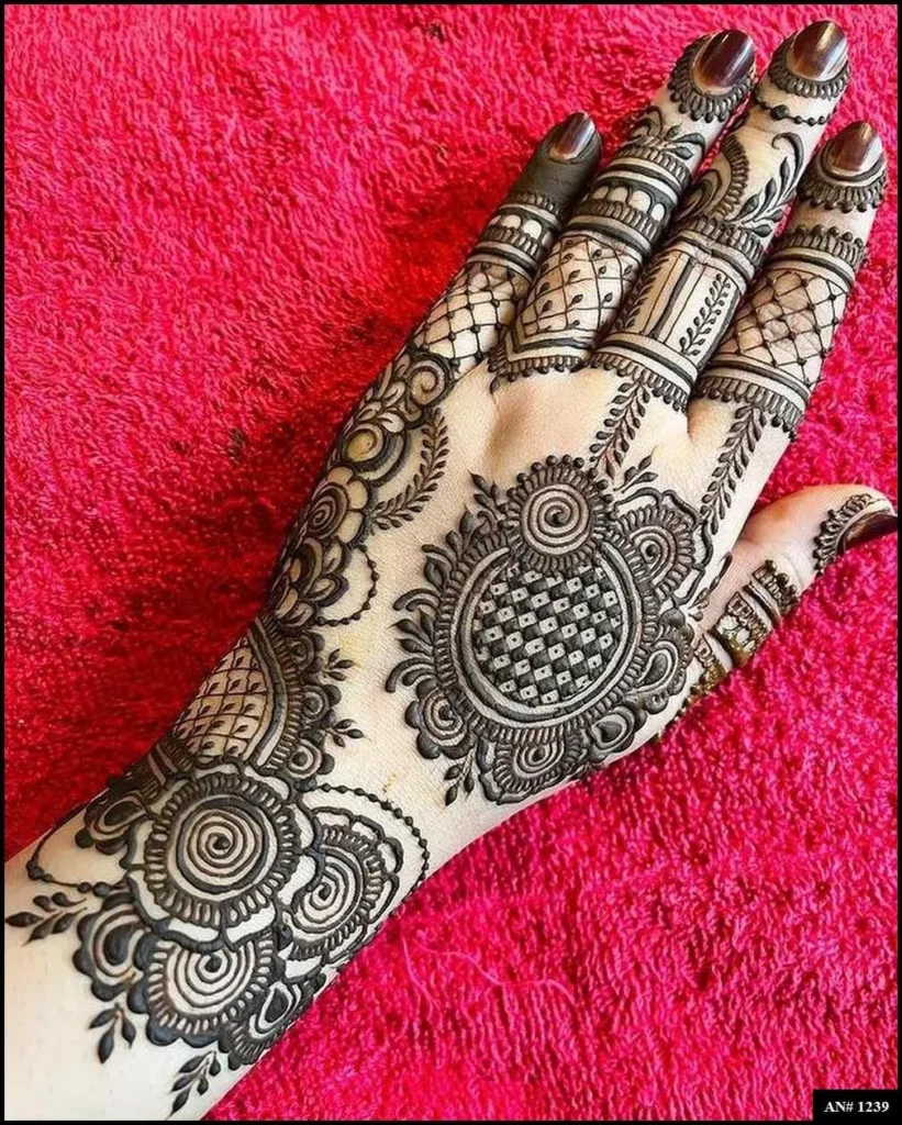 Stylish Mehndi Design No