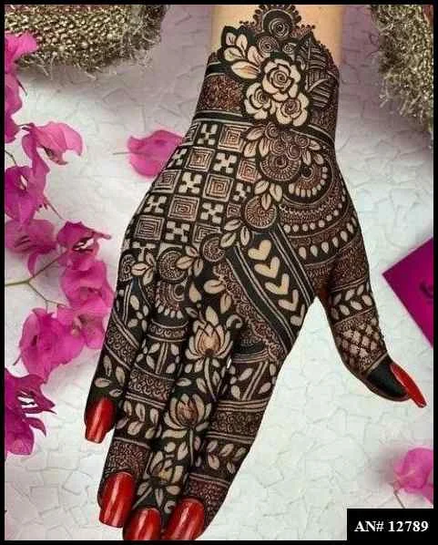 Stylish Mehndi Design