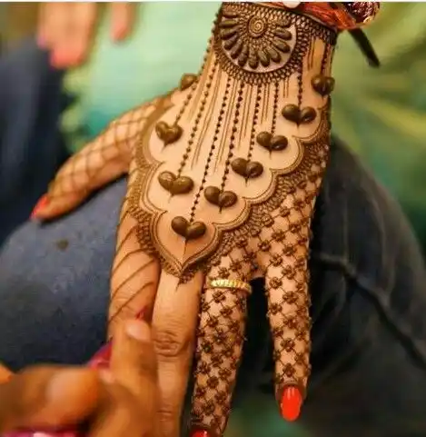 Back Side Mehndi Design