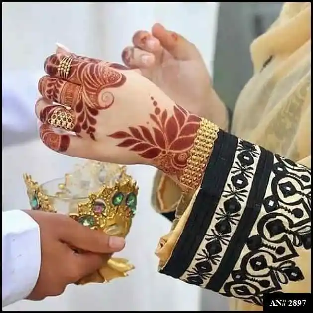 Back Side Mehndi Design