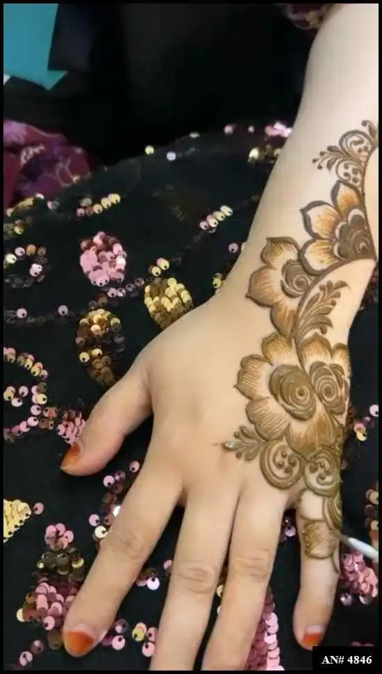 Back Side Mehndi Design
