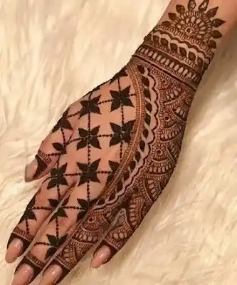 Khafif Mehndi Design