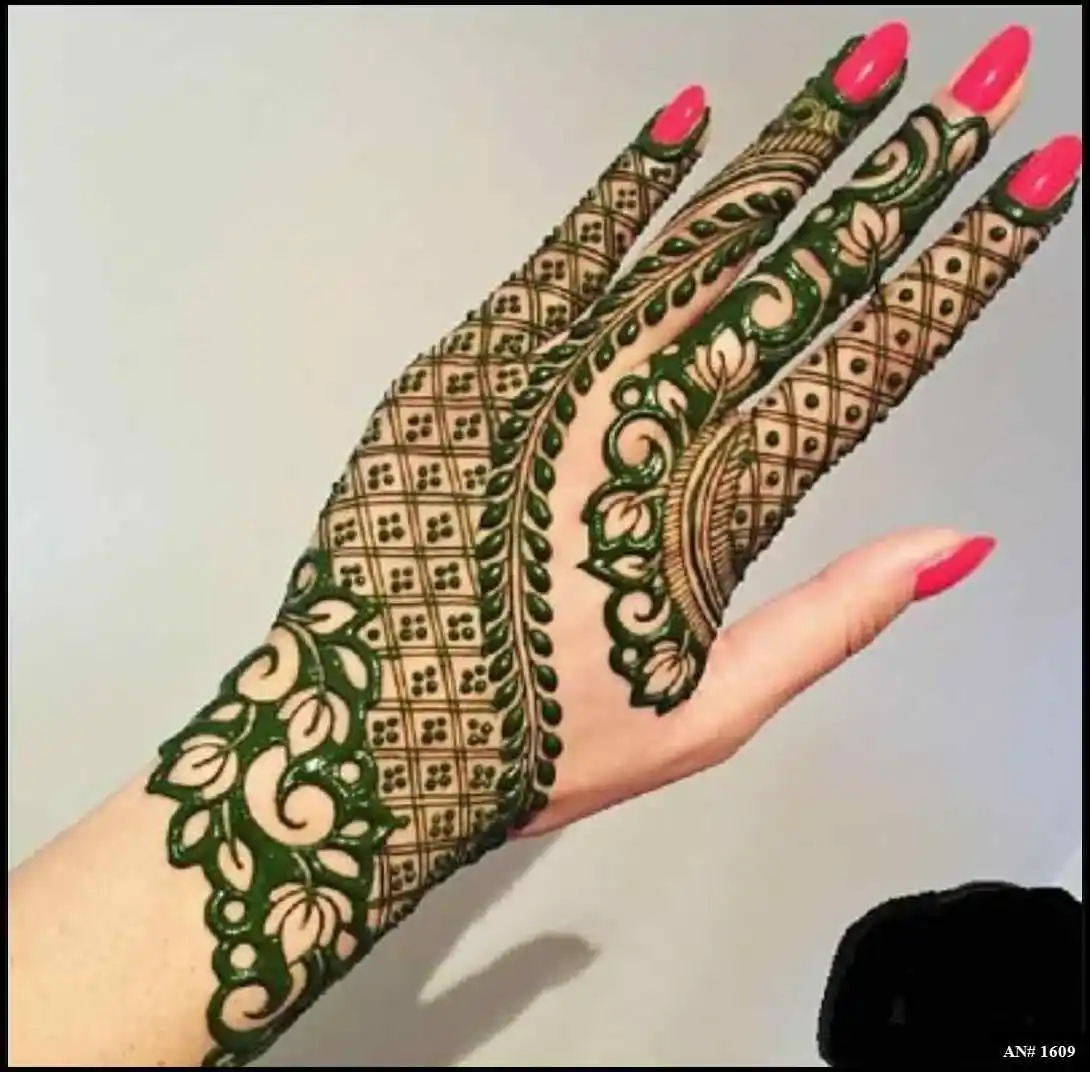 Khafif Mehndi Design
