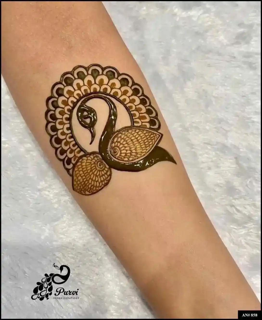 Khafif Mehndi Design