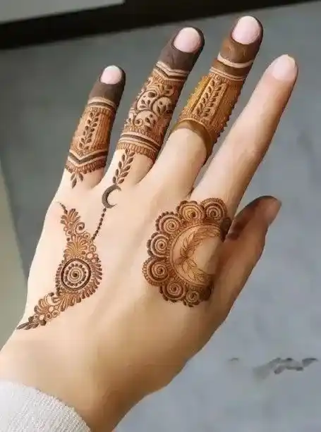 Khafif Mehndi Design