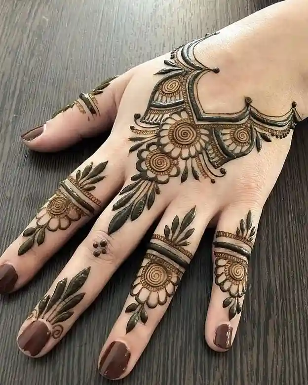 Pakistani Arabic Mehndi Design