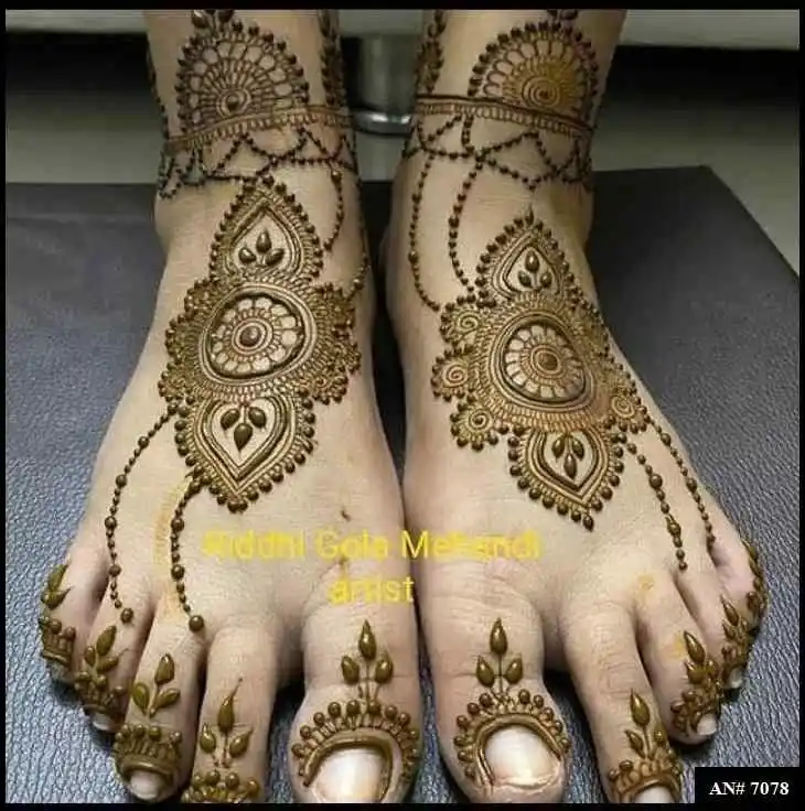 Stylish Foot Mehndi Design
