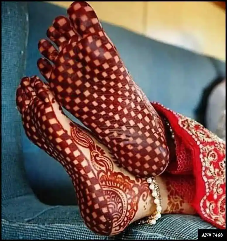 Stylish Foot Mehndi Design
